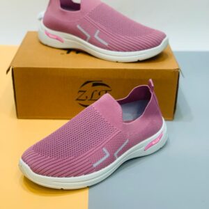 trend kicks product- sneaker for women