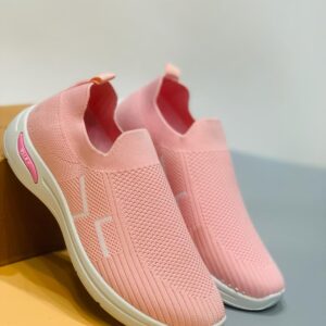 trend kicks product- sneaker for women